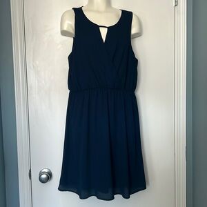 Everly Sleeveless Lightweight Dress